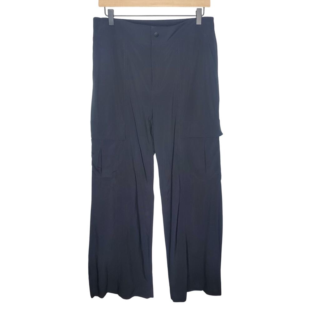 Athleta Chelsea Wide Leg Pant Black Women's Size 8 Utility Cargo Lounge - Picture 2 of 12